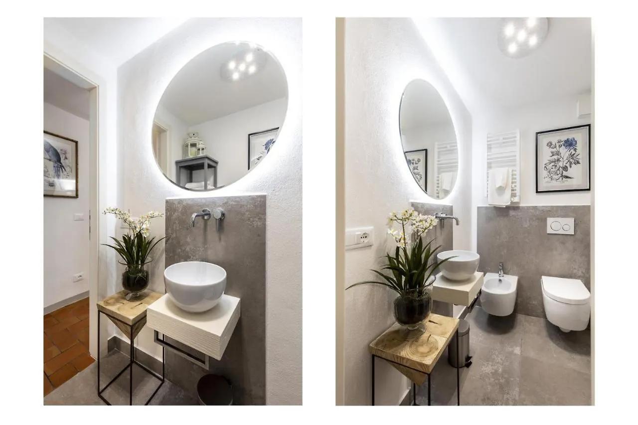 Casa Colosseum, A Million Dollar'S View: The Lucca Colosseum. Luxury 1 Bedroom 1 Bathroom Apartment